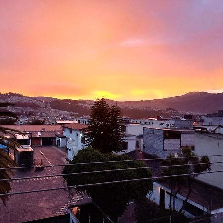 El Vergel Norte Hotel Quito Eksteriør billede