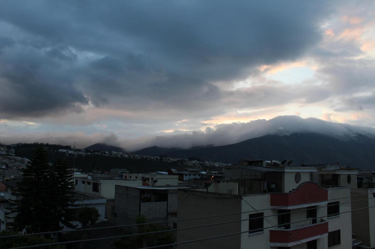 El Vergel Norte Hotel Quito Eksteriør billede